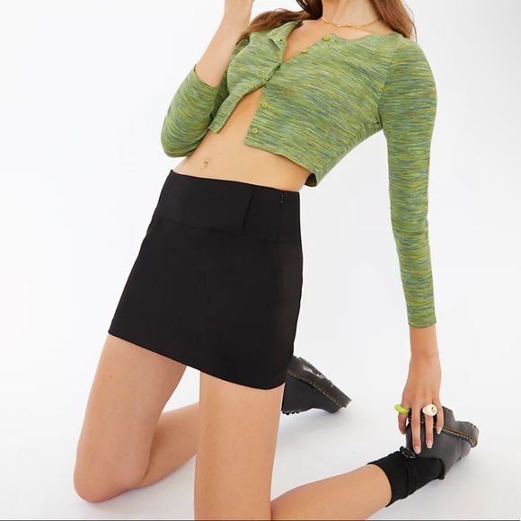 Aritzia Sunday Best Wendy Skirt NWOT - Picture 1 of 4